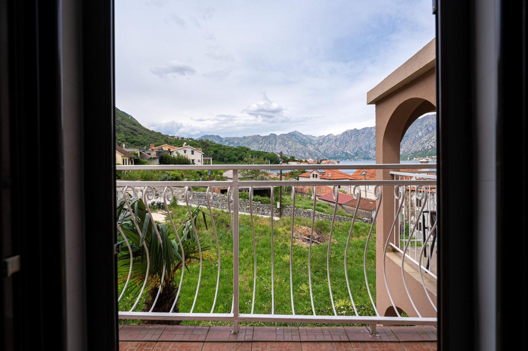 Hotel Bokeljski Dvori Kotor Quarto foto